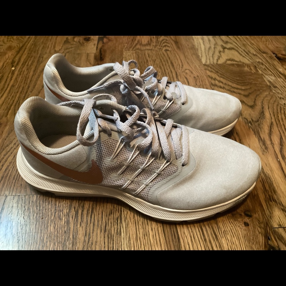 Nike Run Swift